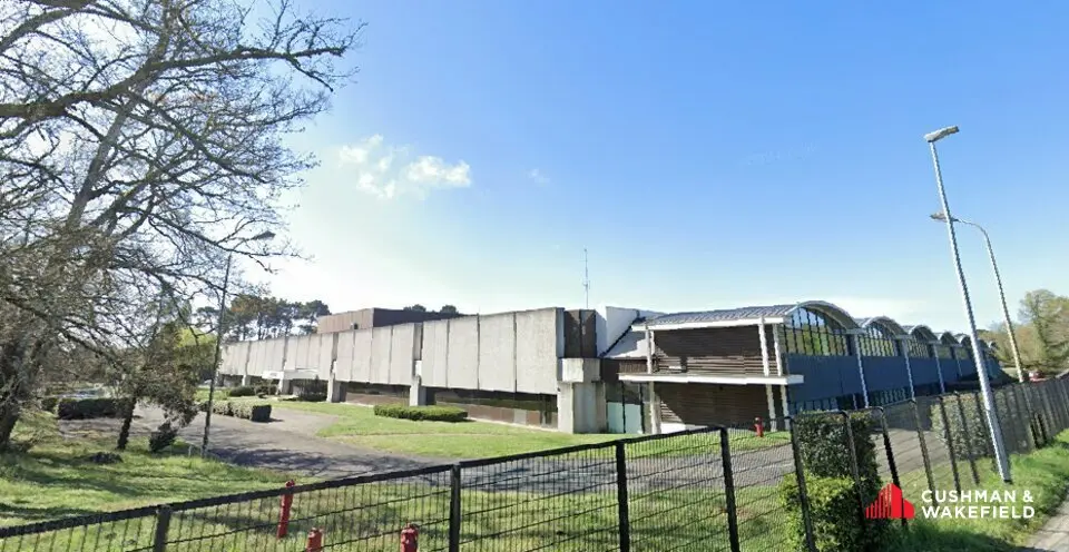 Bureau à louer - Canéjan (33610) - 1300 m²