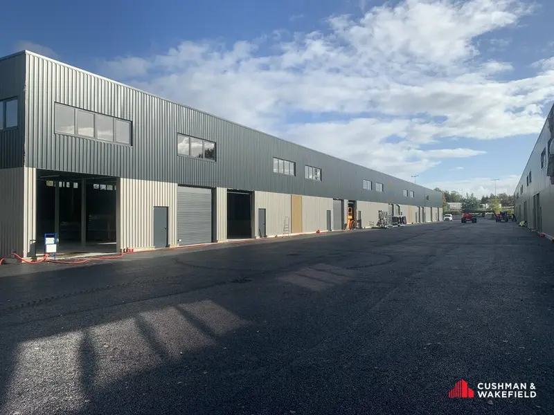Entrepôt / Activité à louer - Ambarès-Et-Lagrave (33440) - 496 m² - 4 340 €/mois