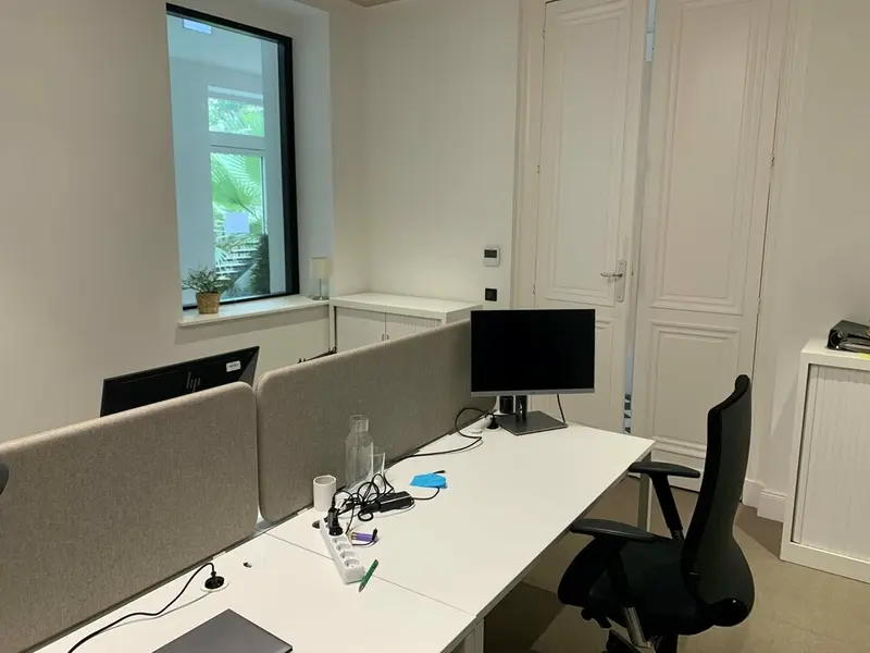 Bureau à louer - Bordeaux (33000) - 25 m² - 1 400 €/mois