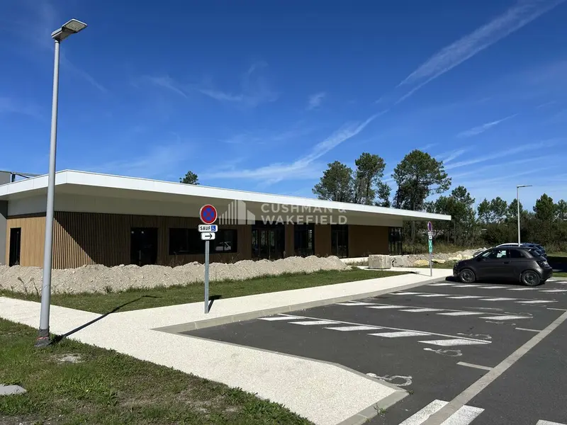 Local Commercial à louer - Mérignac (33700) - 477 m² - 9 166 €/mois