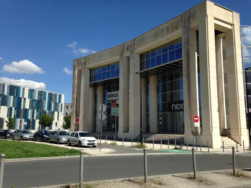 Bureau à louer - Bordeaux (33000) - 2301 m² - 29 721 €/mois