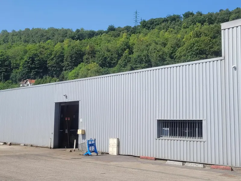 Entrepôt / Activité à louer - Canteleu (76380) - 355 m² - 1 870 €/mois