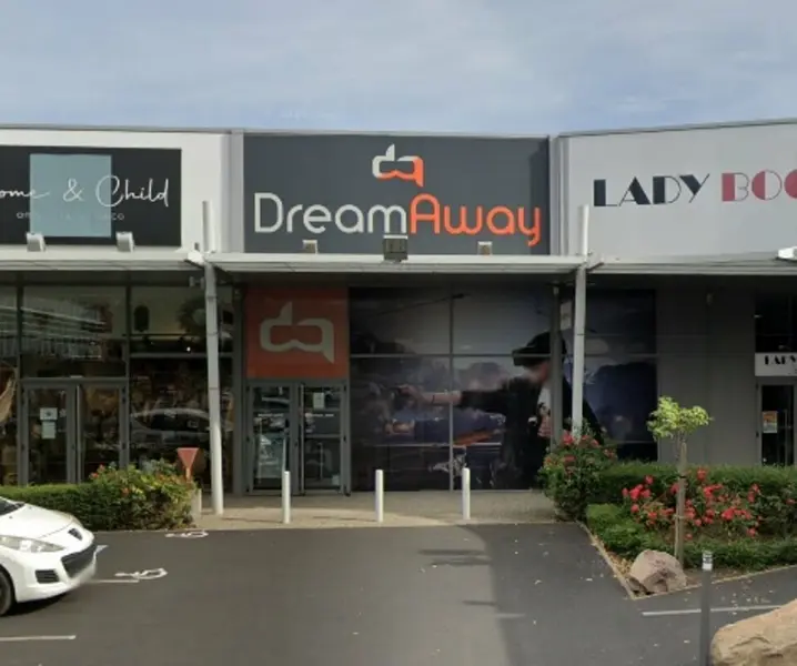 Local Commercial à louer - Aubière (63170) - 223 m² - 2 750 €/mois