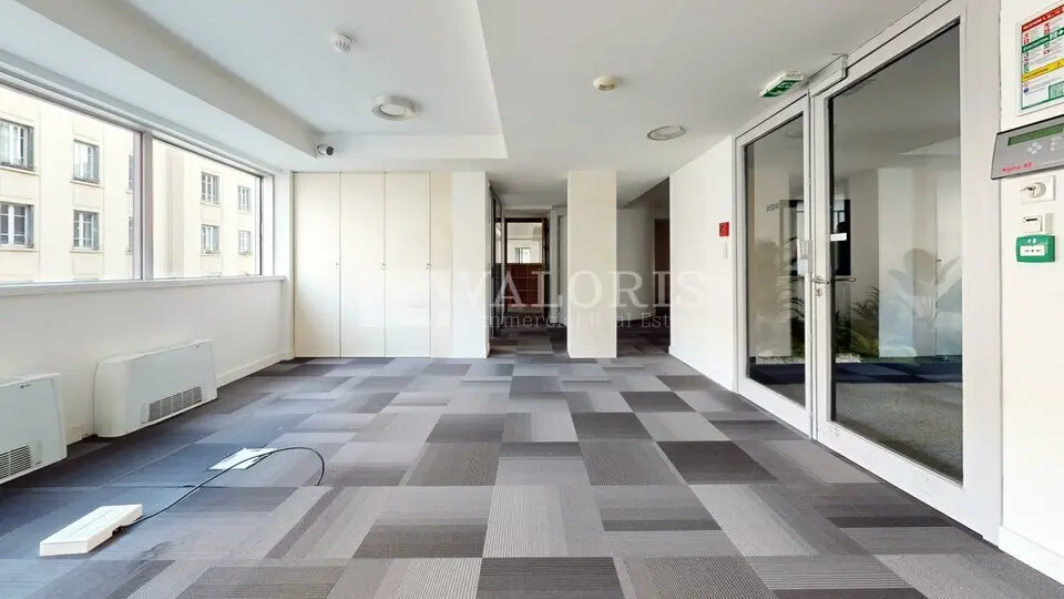 Bureau à louer - Lyon 03 (69003) - 471 m² - 9 033 €/mois