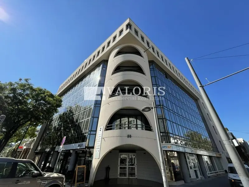 Bureau à louer - Lyon 07 (69007) - 2047 m² - 17 941 €/mois