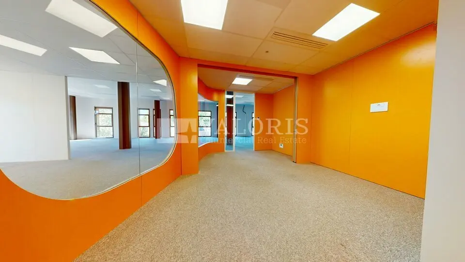 Bureau à louer - Limonest (69760) - 1501 m² - 18 144 €/mois