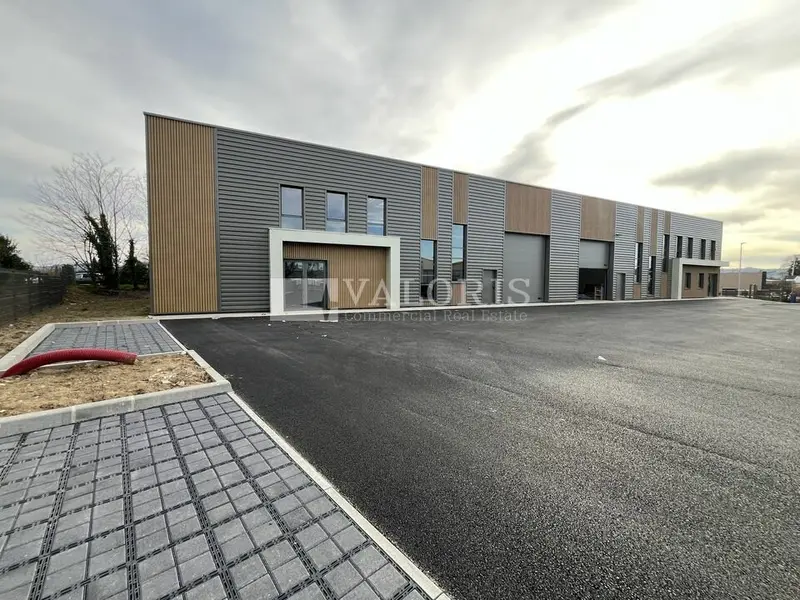 Entrepôt / Activité à louer - Trévoux (01600) - 515 m² - 4 333 €/mois