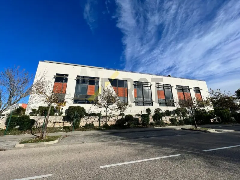 Bureau à louer - Biot (06410) - 148 m² - 1 973 €/mois