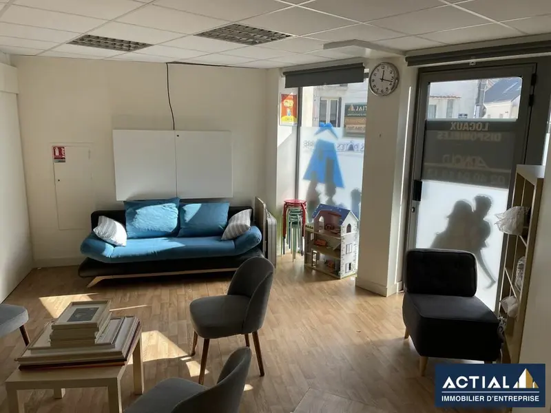 Local Commercial à louer - Nantes (44000) - 110 m² - 1 800 €/mois