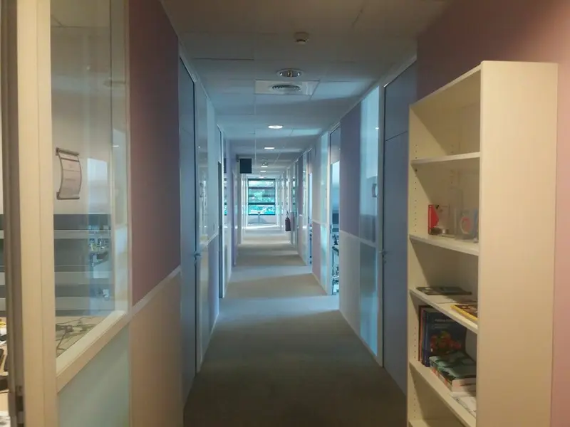 Bureau à louer - Montbonnot-Saint-Martin (38330) - 1325 m² - 14 906 €/mois