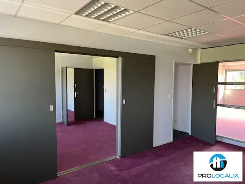 Bureau à louer - Bois-Guillaume (76230) - 224 m² - 2 146 €/mois