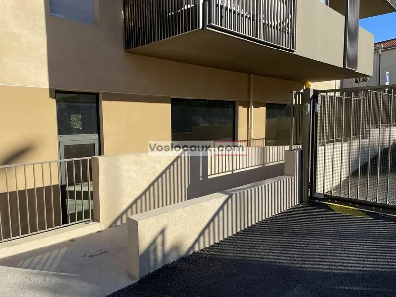 Bureau à vendre - Cagnes-Sur-Mer (06800) - 276 m²
