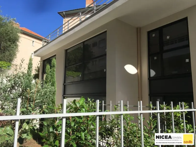 Bureau à vendre - Cannes (06150) - 94 m²