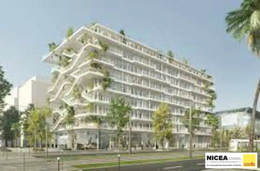 Bureau à louer - Nice (06200) - 163 m² - 3 235 €/mois