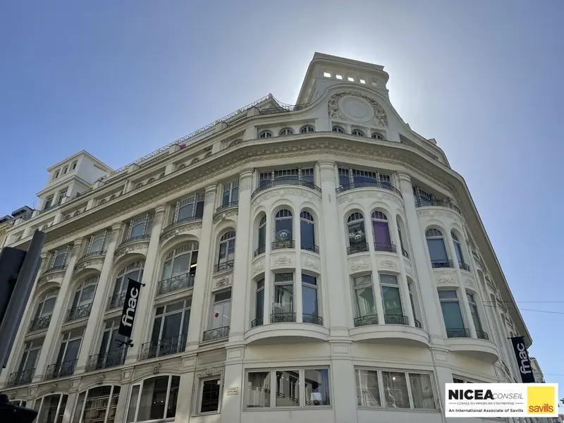 Bureau à louer - Nice (06000) - 541 m² - 9 000 €/mois