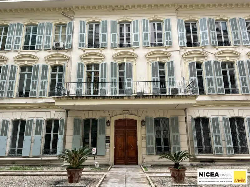 Bureau à louer - Nice (06000) - 367 m² - 5 700 €/mois