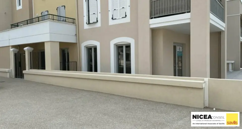 Local Commercial à vendre - Grasse (06130) - 278 m²