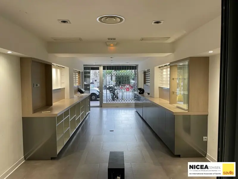 Local Commercial à louer - Nice (06000) - 206 m² - 3 000 €/mois