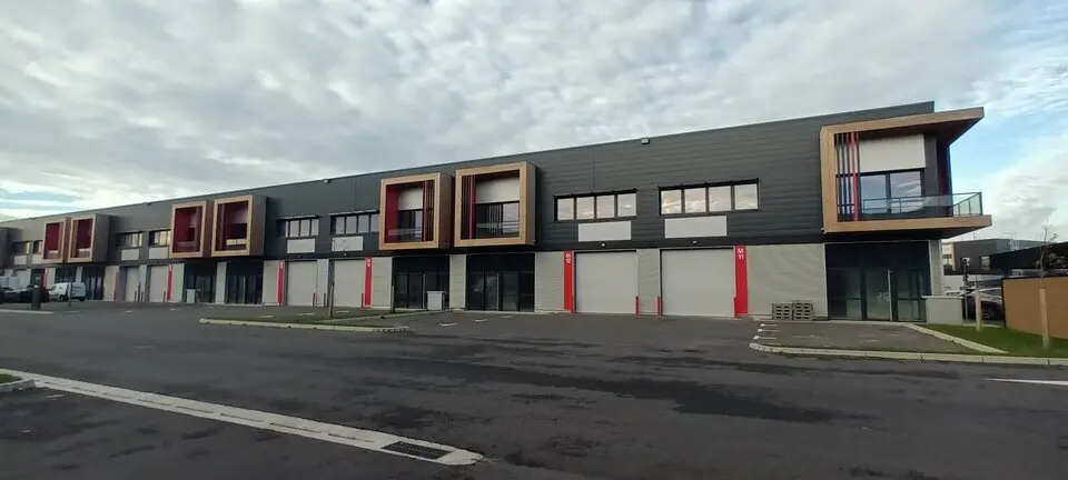 Entrepôt / Activité à louer - Le Havre (76600) - 2990 m² - 24 916 €/mois