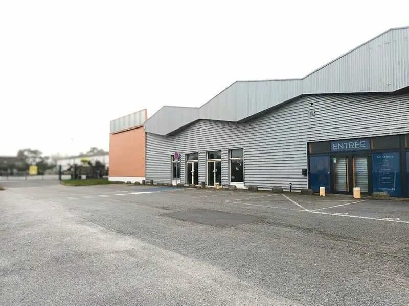 Local Commercial à louer - Gonfreville-L'Orcher (76700) - 1144 m² - 9 539 €/mois