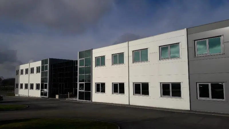 Bureau à louer - Saint-Jean-De-La-Neuville (76210) - 300 m² - 2 875 €/mois