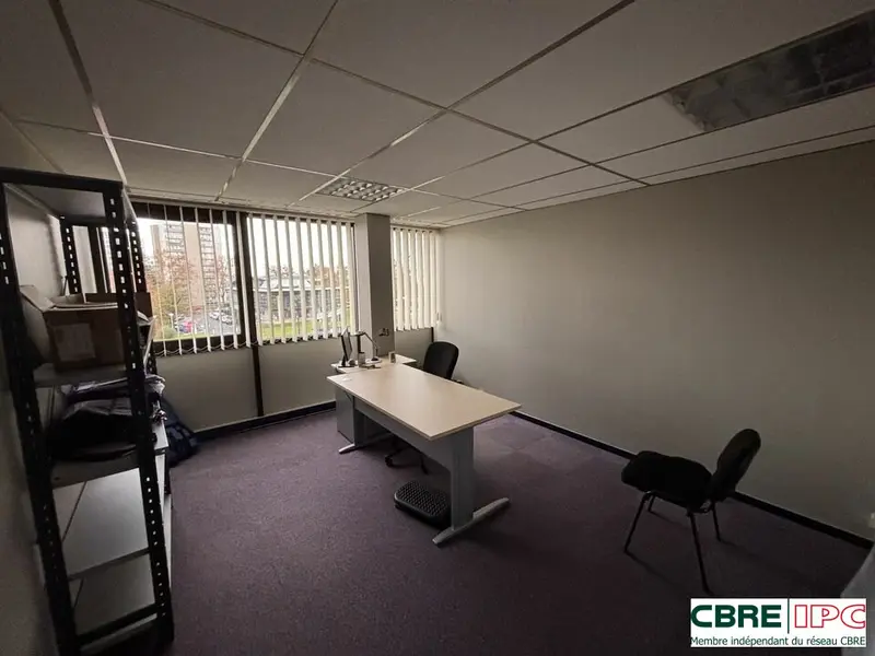 Bureau à louer - Pau (64000) - 170 m² - 2 266 €/mois