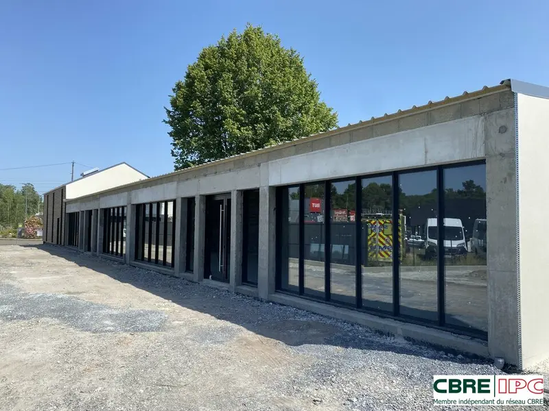 Bureau à louer - Mont-De-Marsan (40000) - 114 m² - 1 377 €/mois