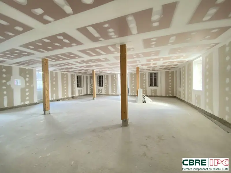 Local Commercial à louer - Saint-Pierre-D'Irube (64990) - 120 m² - 2 160 €/mois