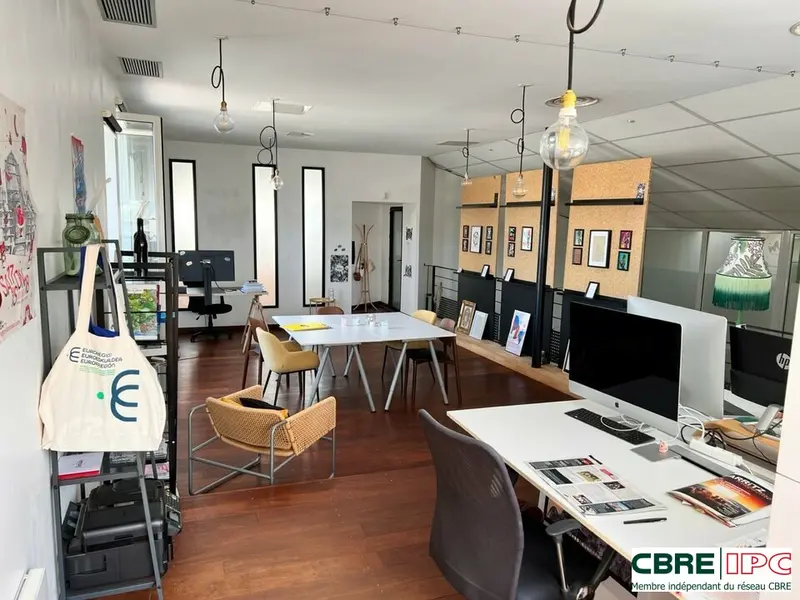 Bureau à louer - Biarritz (64200) - 80 m² - 2 000 €/mois