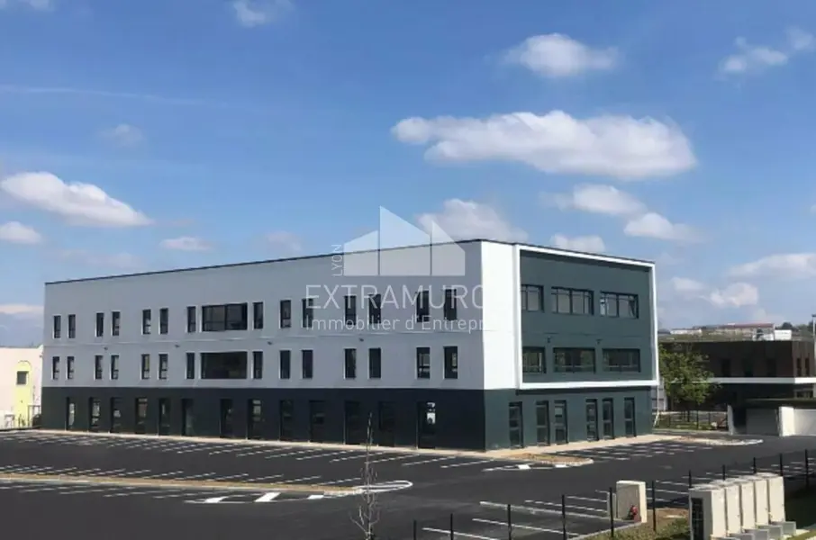 Bureau à vendre - Arnas (69400) - 200 m² - 360 000 €