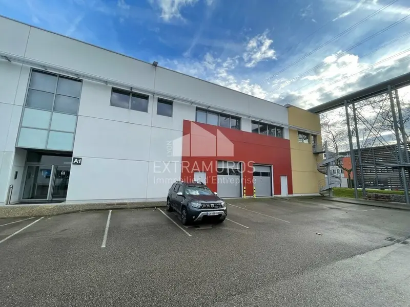 Bureau à louer - Saint-Priest (69800) - 332 m² - 3 166 €/mois