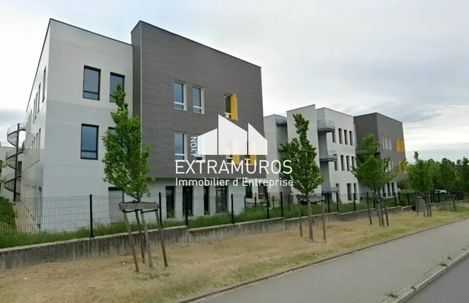 Bureau à louer - Rillieux-La-Pape (69140) - 99 m² - 1 278 €/mois
