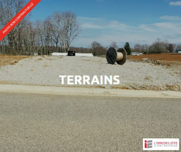 Terrain à vendre - Poilley (50220) - 12256 m²