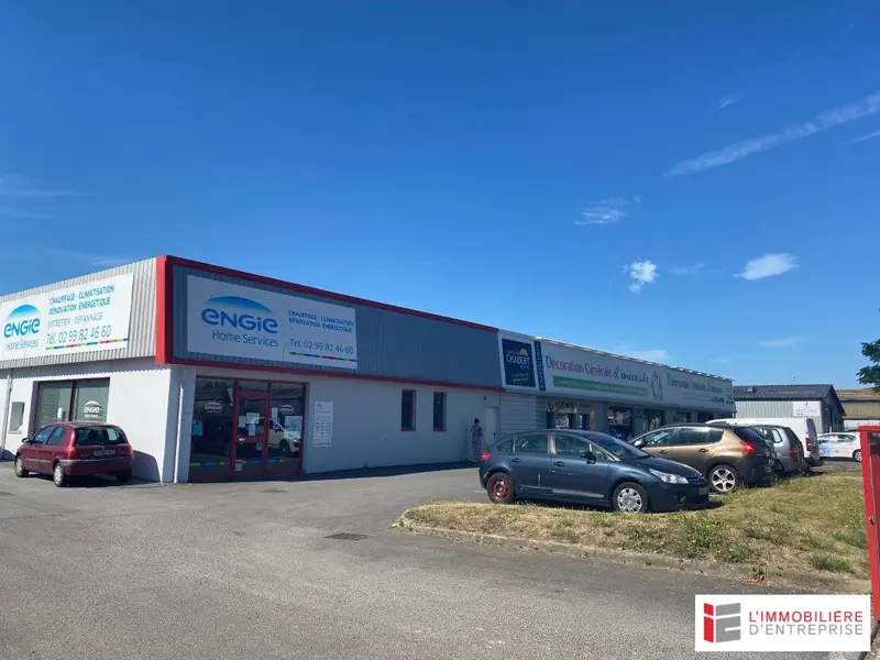 Entrepôt / Activité à louer - Saint-Malo (35400) - 600 m² - 4 800 €/mois