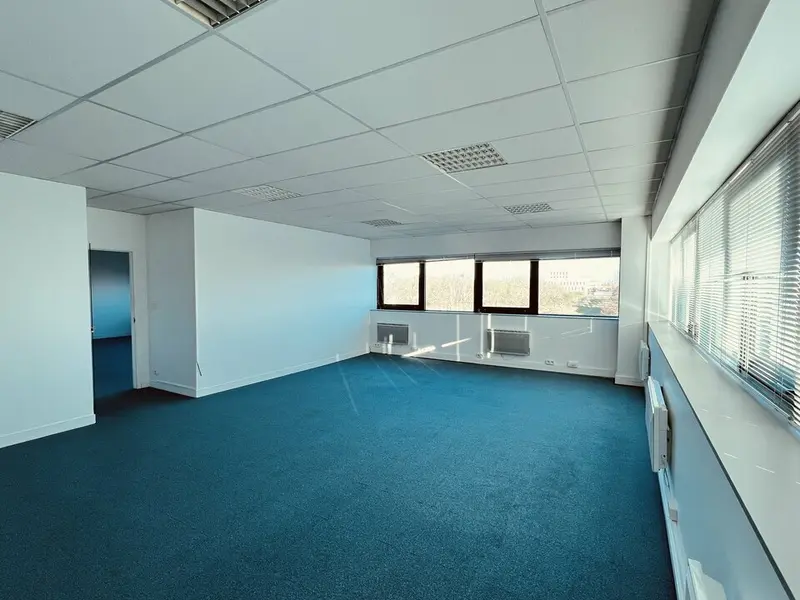 Bureau à louer - Caen (14000) - 169 m² - 1 549 €/mois