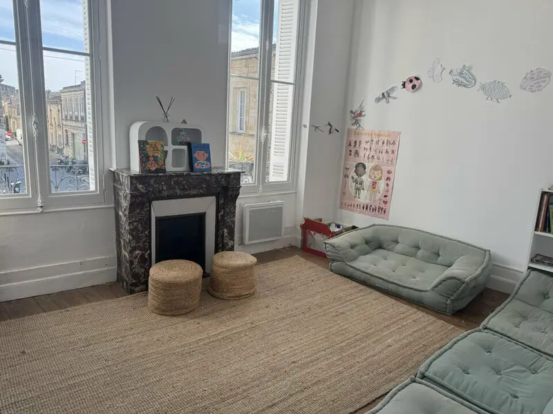 Bureau à vendre - Bordeaux (33300) - 83 m² - 0 €