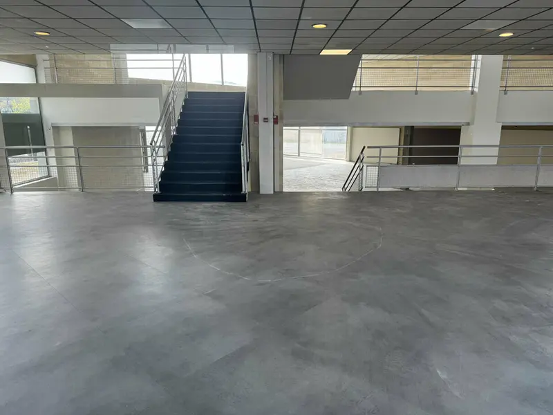 Local Commercial à louer - Mérignac (33700) - 520 m² - 7 500 €/mois