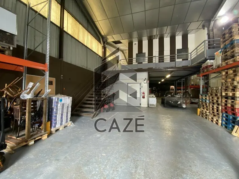 Entrepôt / Activité à vendre - Bordeaux (33300) - 2773 m²