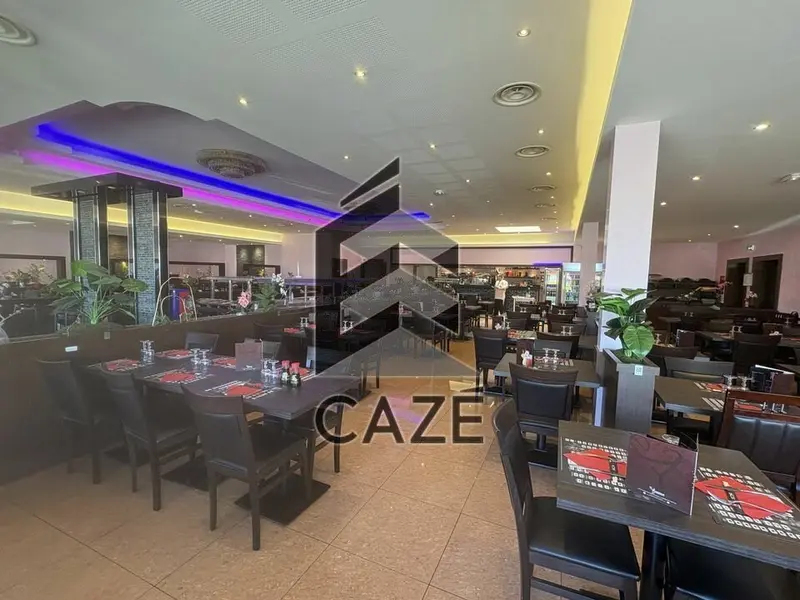 LOCAL COMMERCIAL A LOUER MERIGNAC