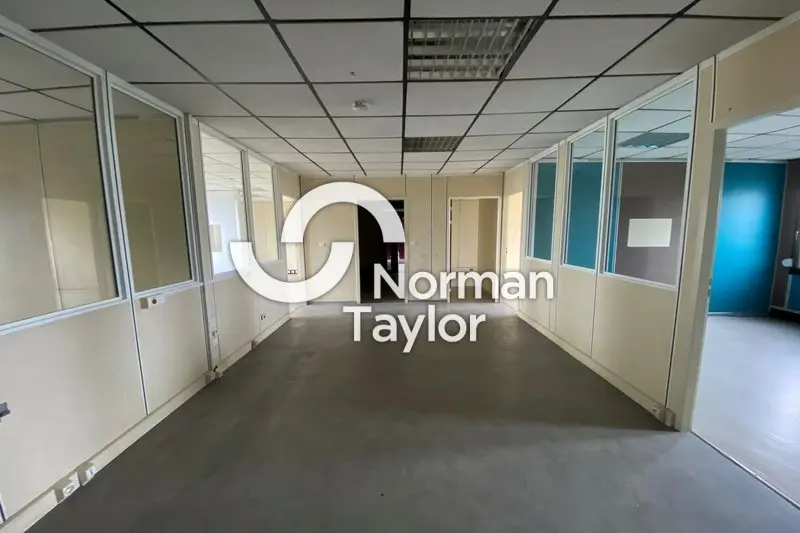 Bureau à vendre - Montpellier (34080) - 134 m² - 268 100 €