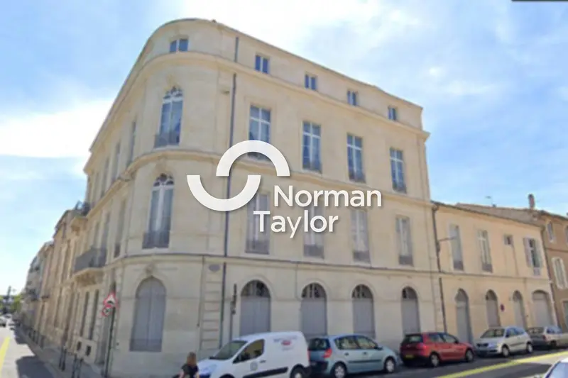 Bureau à louer - Nîmes (30000) - 524 m²