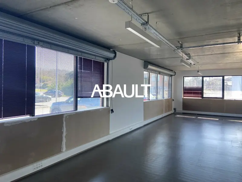 Local Commercial à louer - Cornebarrieu (31700) - 278 m² - 3 000 €/mois