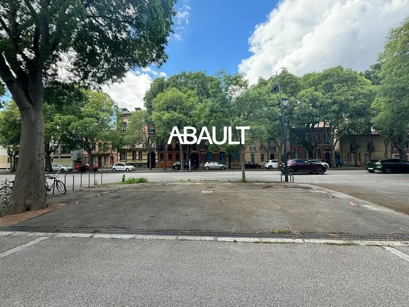 A louer Local commercial  410m² Toulouse