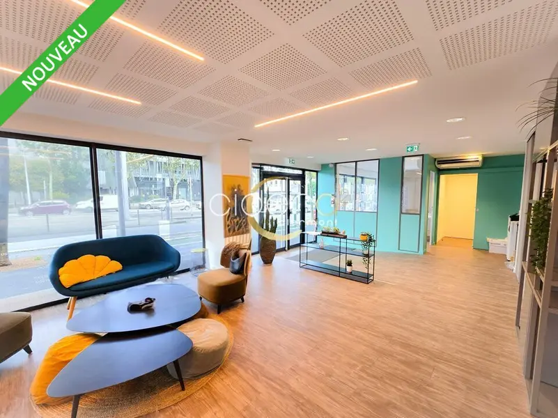 Bureau à louer - Clermont-Ferrand (63100) - 37 m² - 450 €/mois