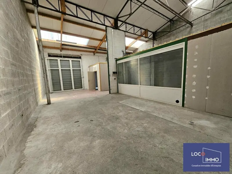 Entrepôt / Activité à louer - Parempuyre (33290) - 130 m² - 1 000 €/mois