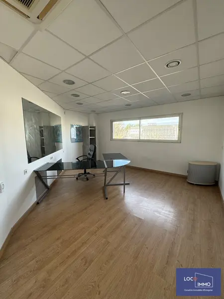Bureau à louer - Mérignac (33700) - 80 m² - 700 €/mois