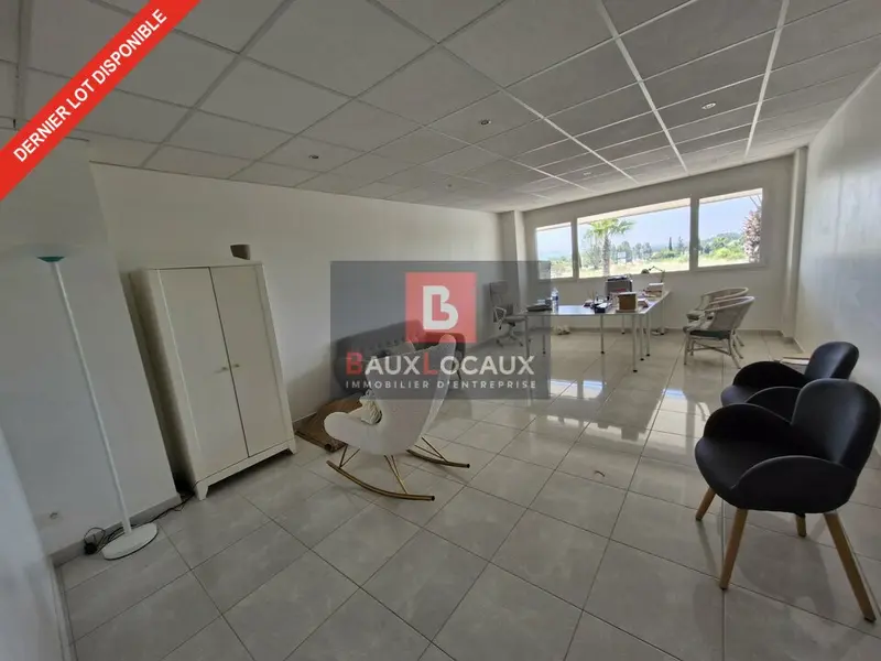 Bureau à louer - Éguilles (13510) - 38 m² - 608 €/mois