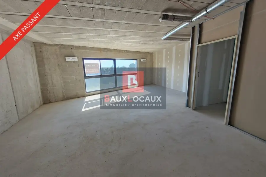 A louer Locaux d'activité 69m² La Fare-les-Oliviers