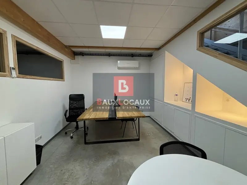Bureau à louer - Avignon (84000) - 410 m² - 4 441 €/mois