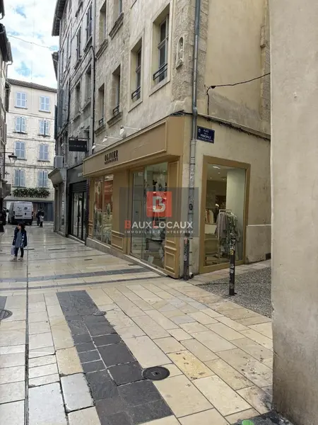 Local Commercial à vendre - Avignon (84000) - 45 m² - 0 €